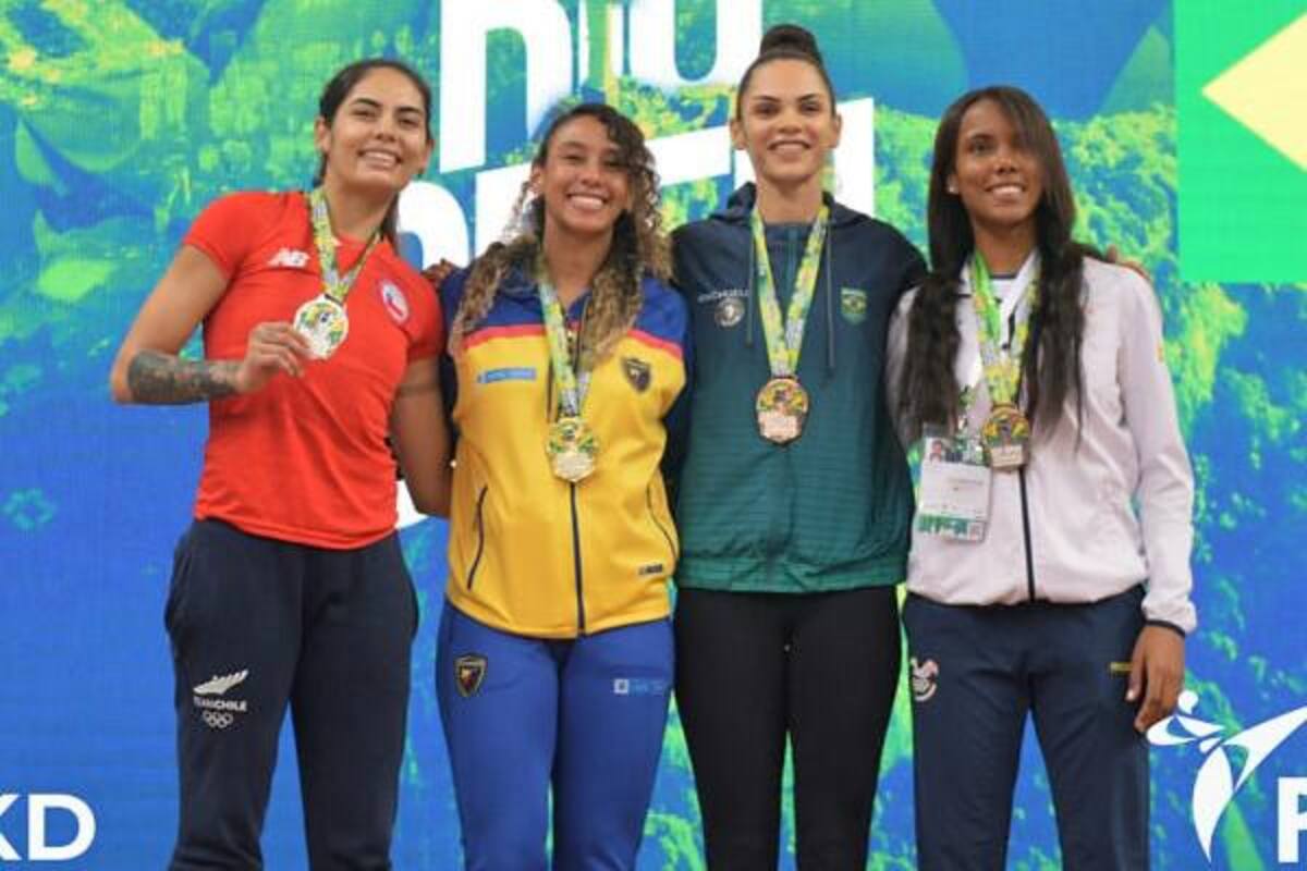 San Marcos celebra oro conquistado en Open de Taekwondo en Brasil