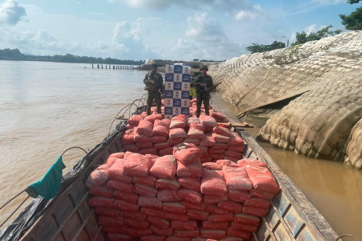 Incautan madera, cemento y gasolina que transportaban ilegalmente