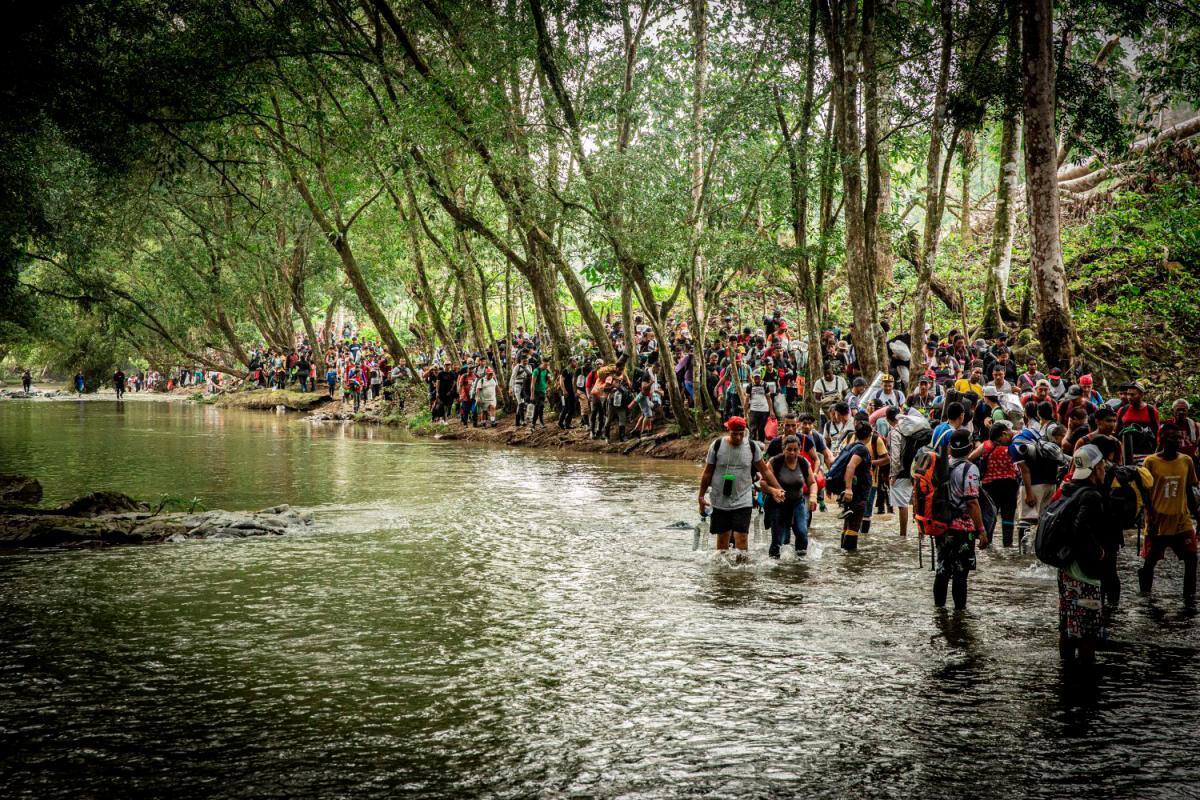 ¿Cuántos migrantes han cruzado la selva del Darién en 2024?