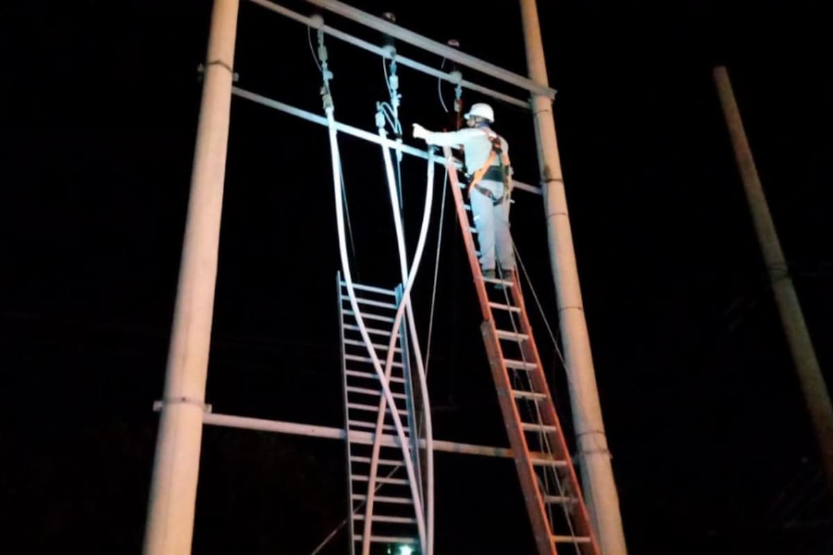 Se restablece energía en Arjona tras protesta de la comunidad