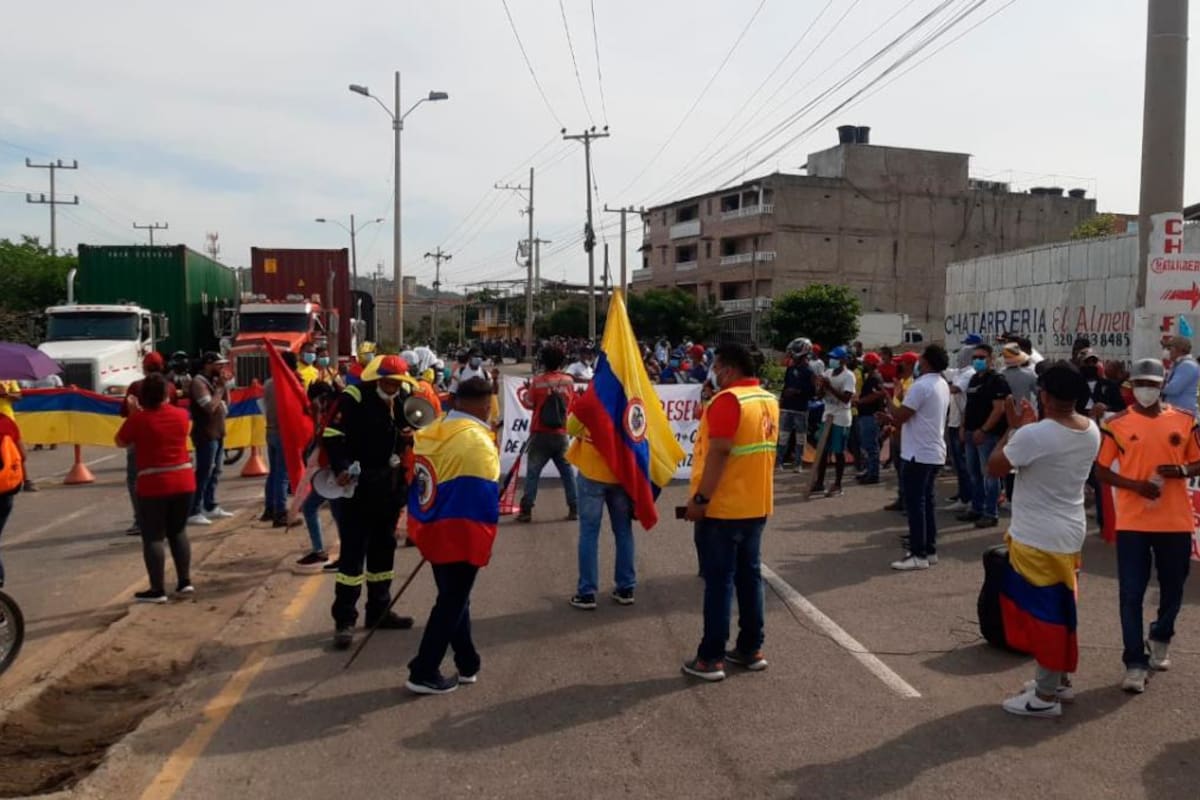 El paro continúa: manifestantes se toman la Zona Industrial de Mamonal
