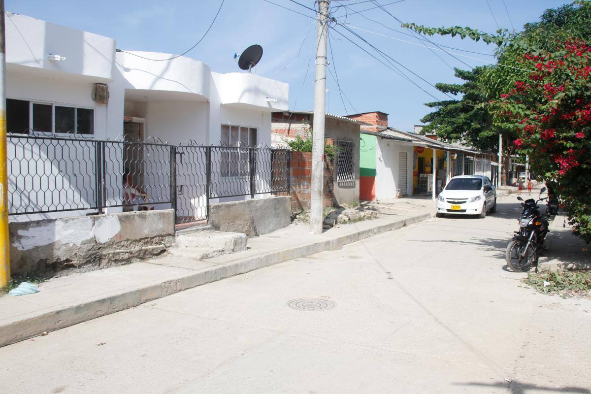 El joven fue baleado en una calle del sector 20 de Enero, en El Pozón.