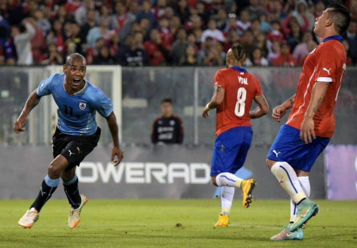 Chile buscará ganar la Copa América en casa, mientras que Uruguay quiere retener el título. AFP MARTIN BERNETTI