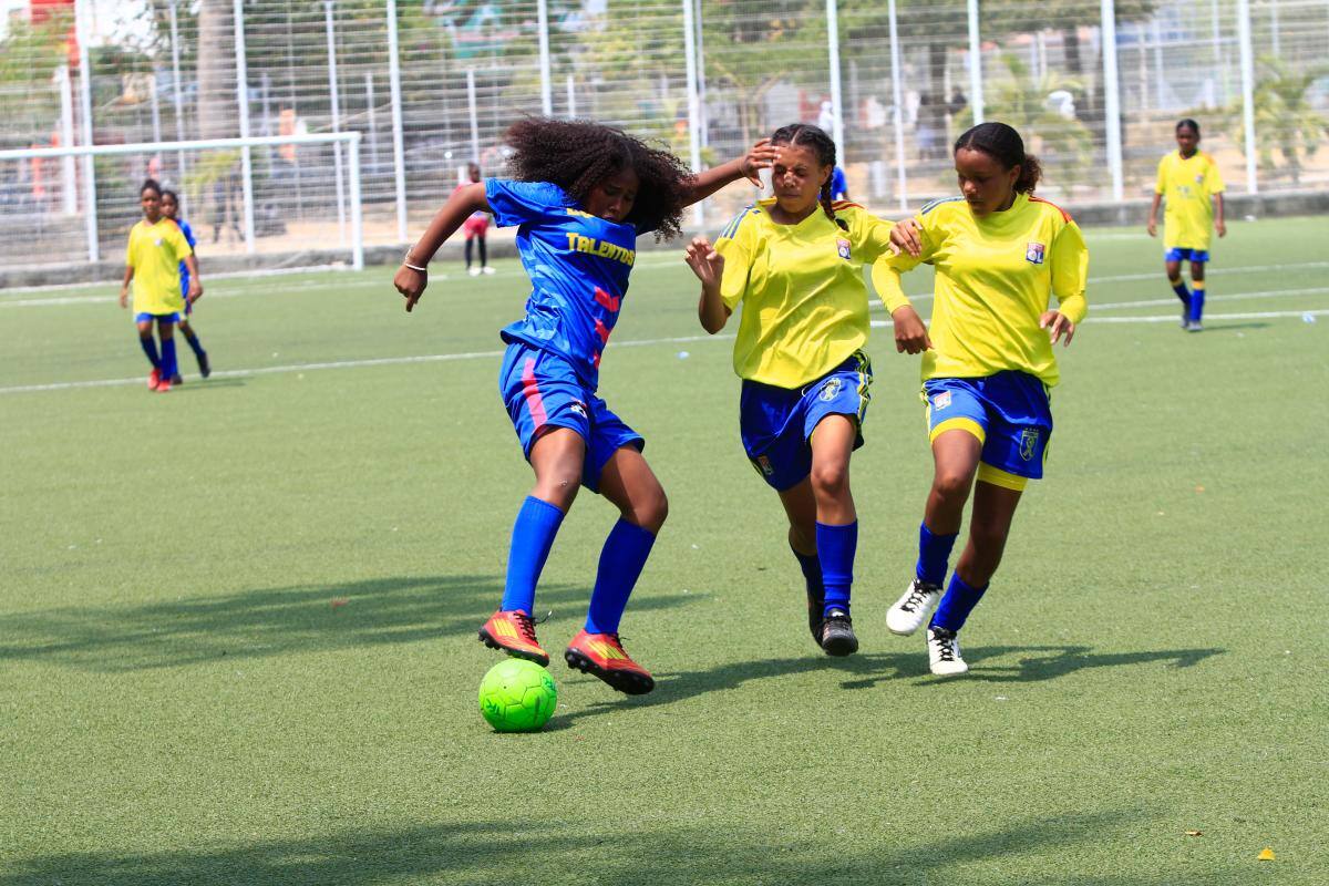 ¡Debate!: ¿Quién ha sido la mejor futbolista de Bolívar de la historia?