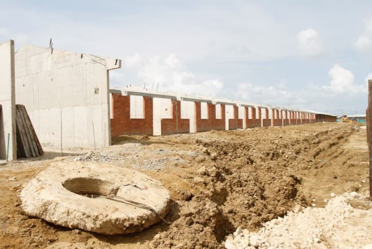 Continúa la construcción de viviendas en Villas de Aranjuez Aroldo Mestre
