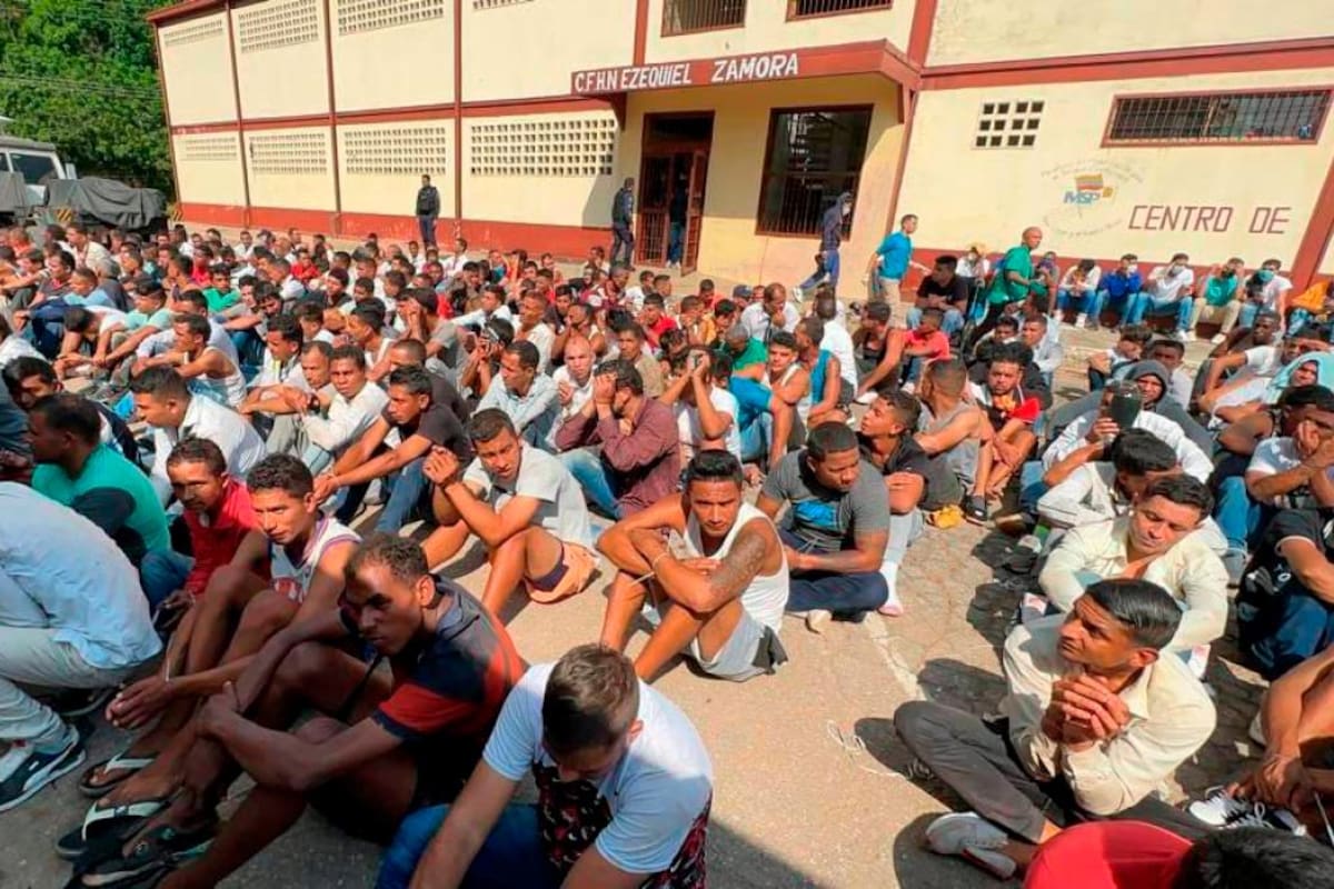 Completan traslado de todos los presos de la cárcel intervenida en Venezuela