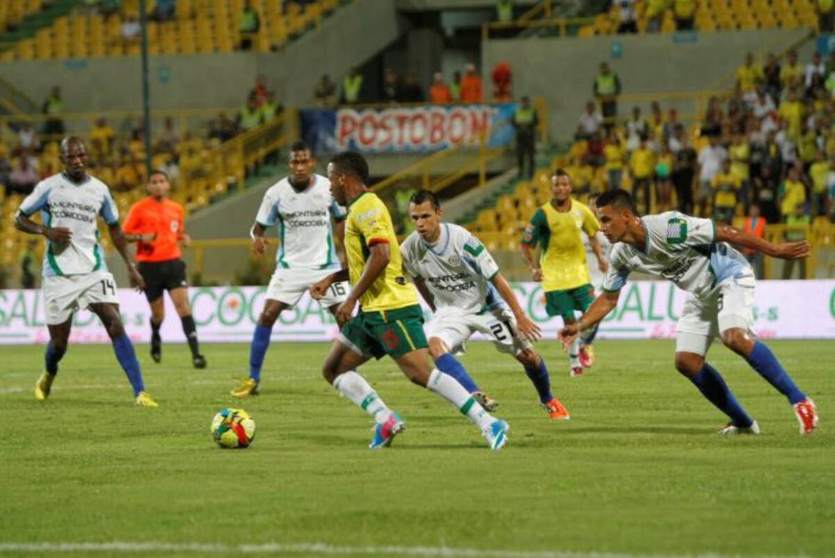Real Cartagena comenzó con derrota el segundo Torneo Postobón del año, luego de caer 2-3 ante Jaguares de Córdoba. Aroldo Mestre