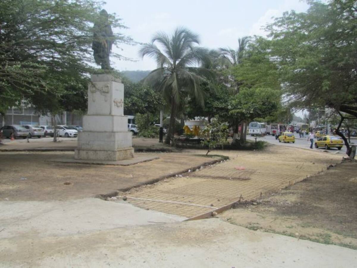 Aunque una parte del parque ya tiene la placa de concreto otras están sin terminar. ANTONIO CANCHILA GARCÍA - ELUNIVERSAL.COM.CO
