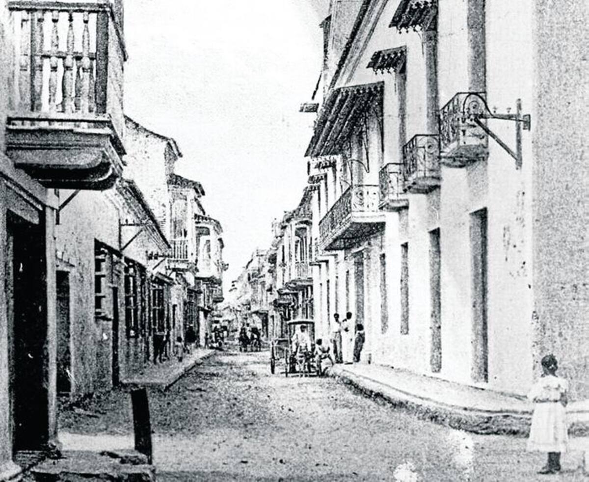 1900: Calle del Cuartel.