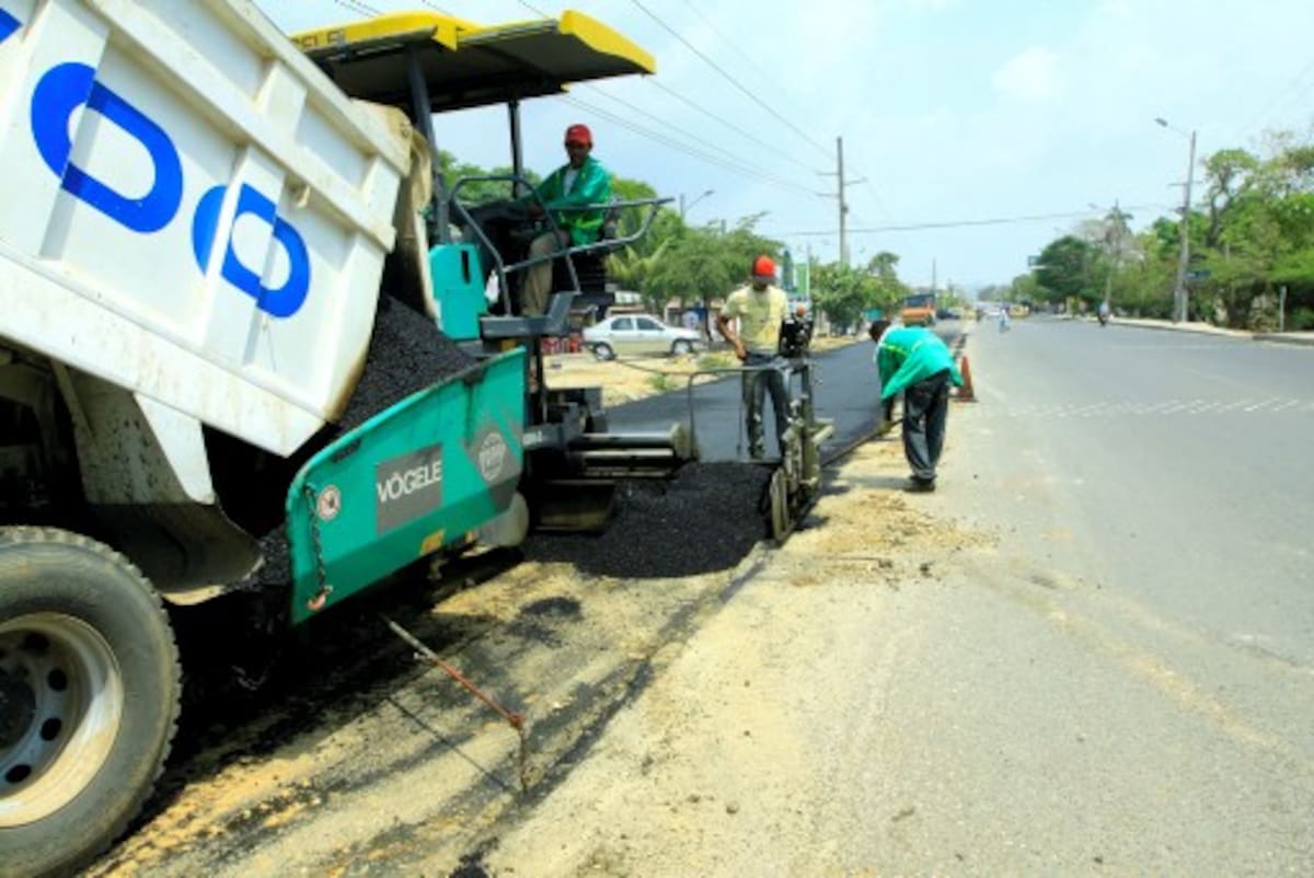 La Troncal de Occidente tendrá en su parte urbana dos calzadas que suman cuatro carriles en total; la vía tendrá un separador de un metro de ancho y bermas de 80 centímetros. JULIO CASTAÑO - EL UNIVERSAL