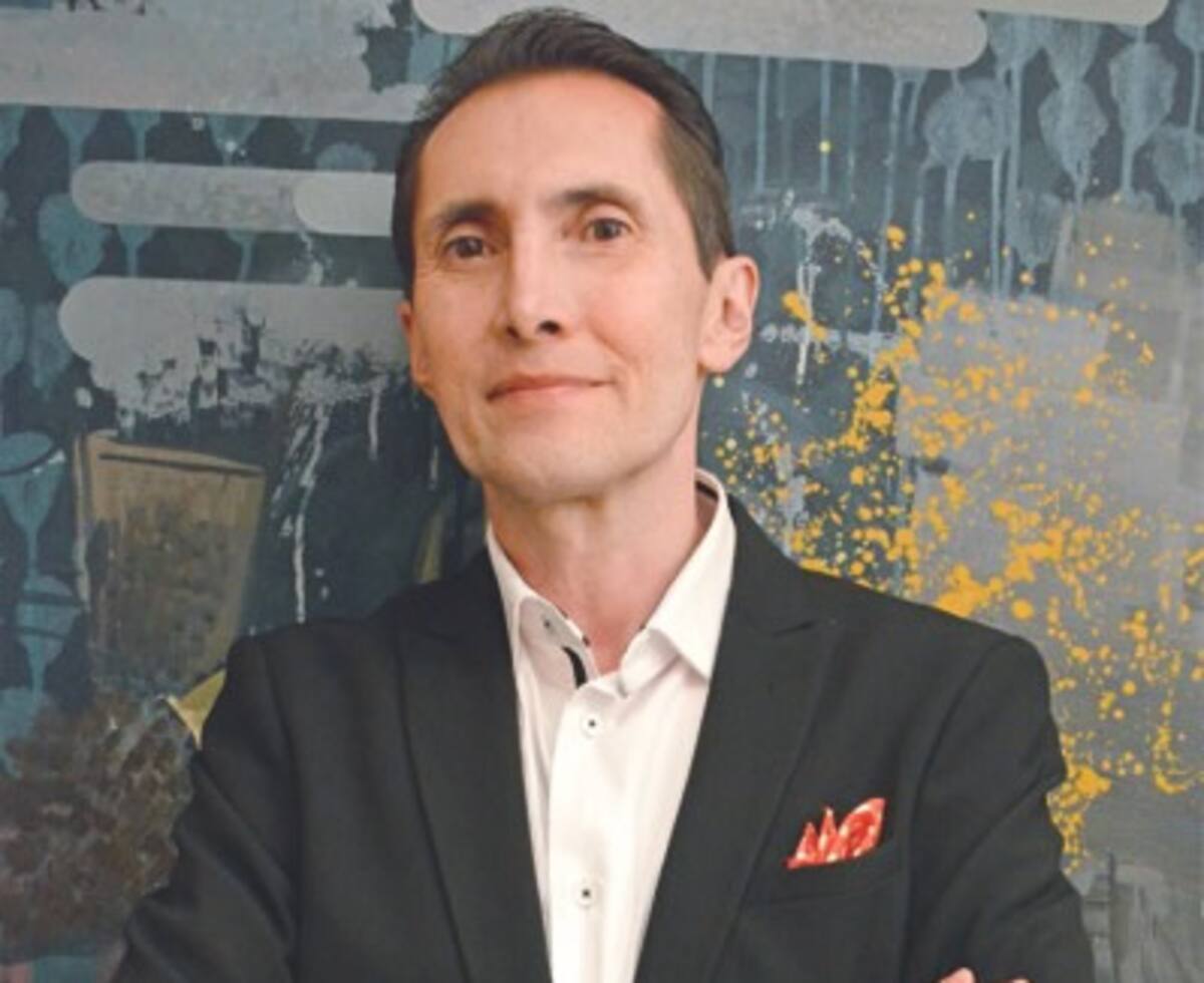 Nadín Ospina, artista contemporáneo colombiano.