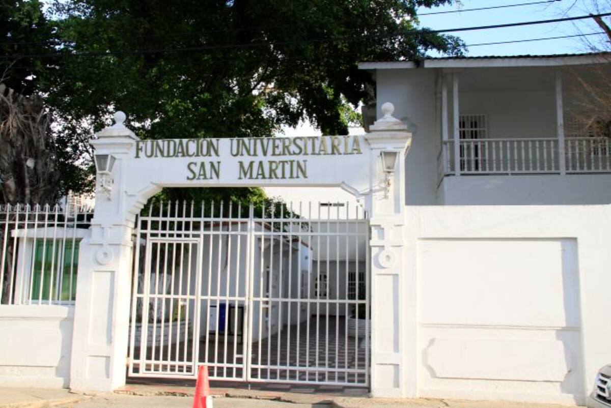 Esta sede atiende a una población estudiantil de 340 estudiantes y ofrece tres programas académicos bajo la modalidad abierta y a distancia. Zenia Valdelamar.