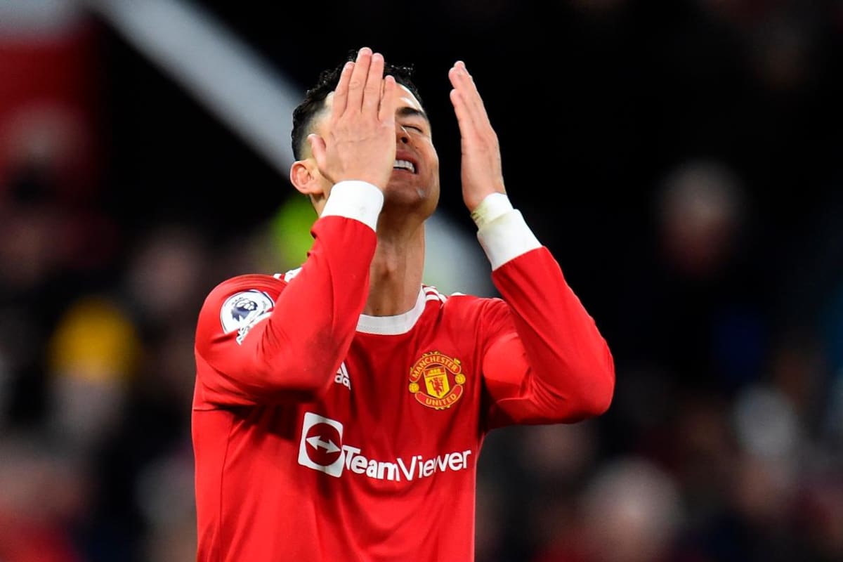 Cristiano pide perdón por el incidente del móvil