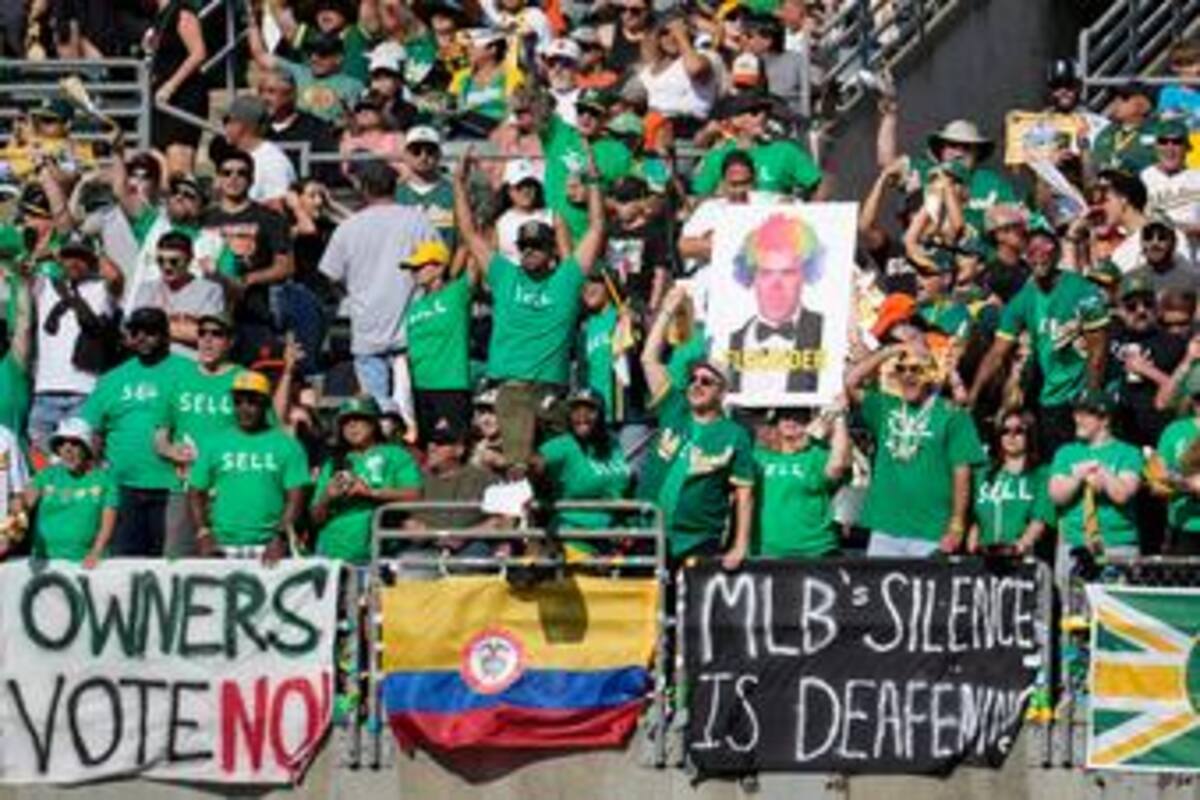 Dueños de la MLB votarán el jueves propuesta para mudar a los Atléticos a Las Vegas