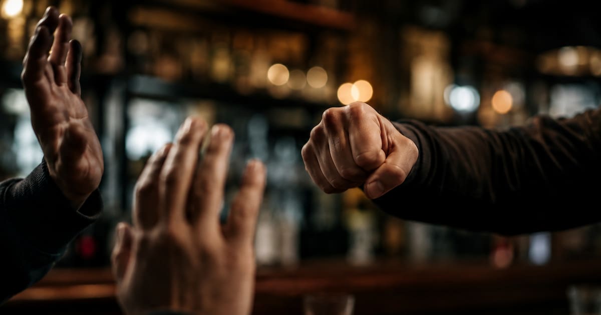 Actor de ‘Transformers’ se declaró culpable tras agredir a dos hombres en un bar