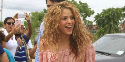 Shakira es citada por la Justicia española por seis delitos contra Hacienda