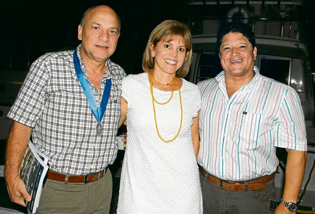 Álvaro Navarro, Carolina Gómez y Carlos Humberto Ochoa.