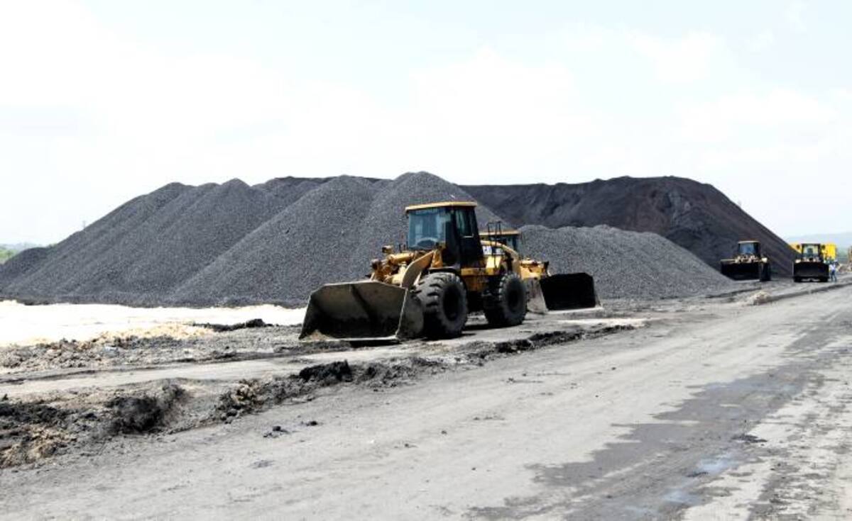 El movimiento de carbón y coque será más mecanizado y seguro en el Puerto de Mamonal. AROLDO MESTRE - EL UNIVERSAL