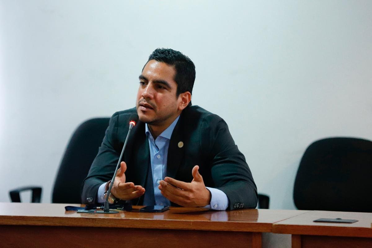 “Estaba muy borracho y quieren crucificarme”: senador Alex Flórez