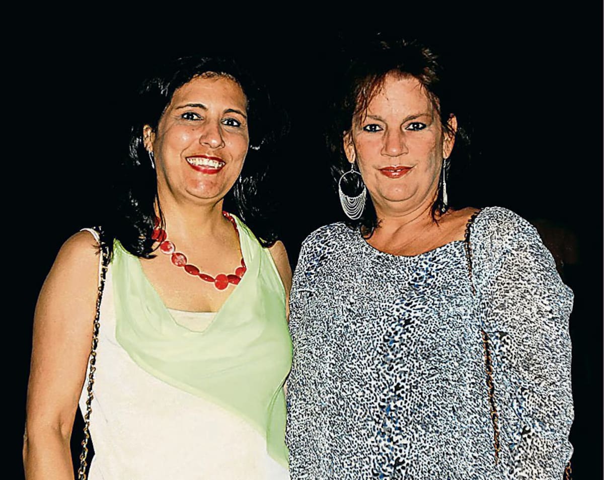 Marcela Danies y Chona Porto.