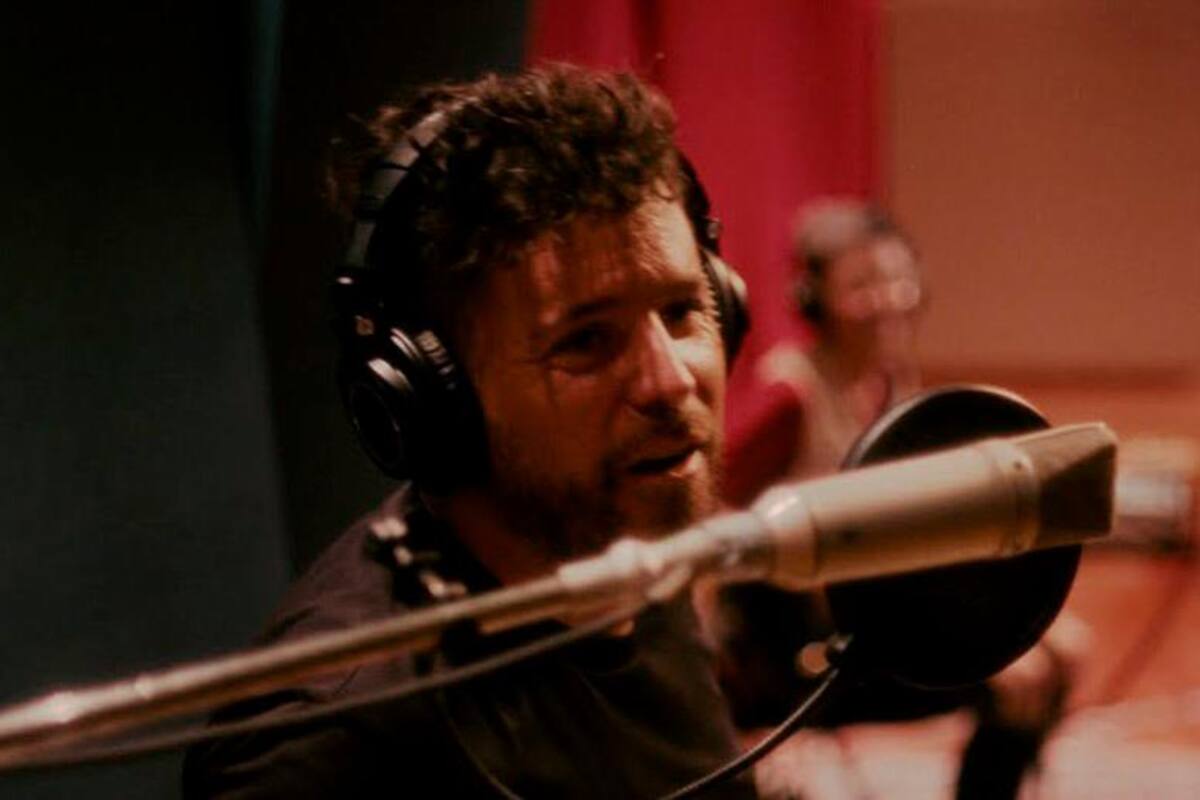 “Abril sin anestesia”, el tercer colibrí de Pablo López