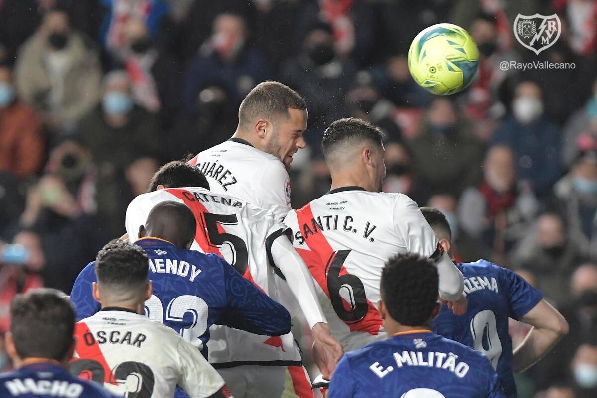 Real Madrid hizo su negocio; Falcao sigue de espaldas al gol