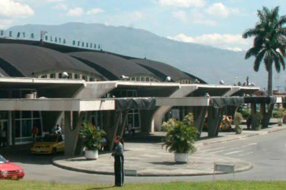 Por ahora no habrá reapertura del aeropuerto Olaya Herrera de Medellín