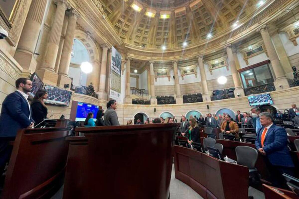 A conciliación ley que reducirá el uso de los plásticos de un sólo uso