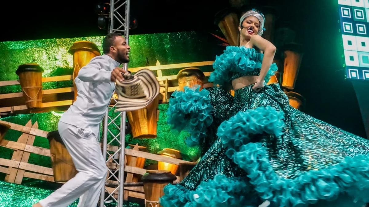 La Reina Central ofreció un show bailando diferentes ritmos musicales. // Cortesía.