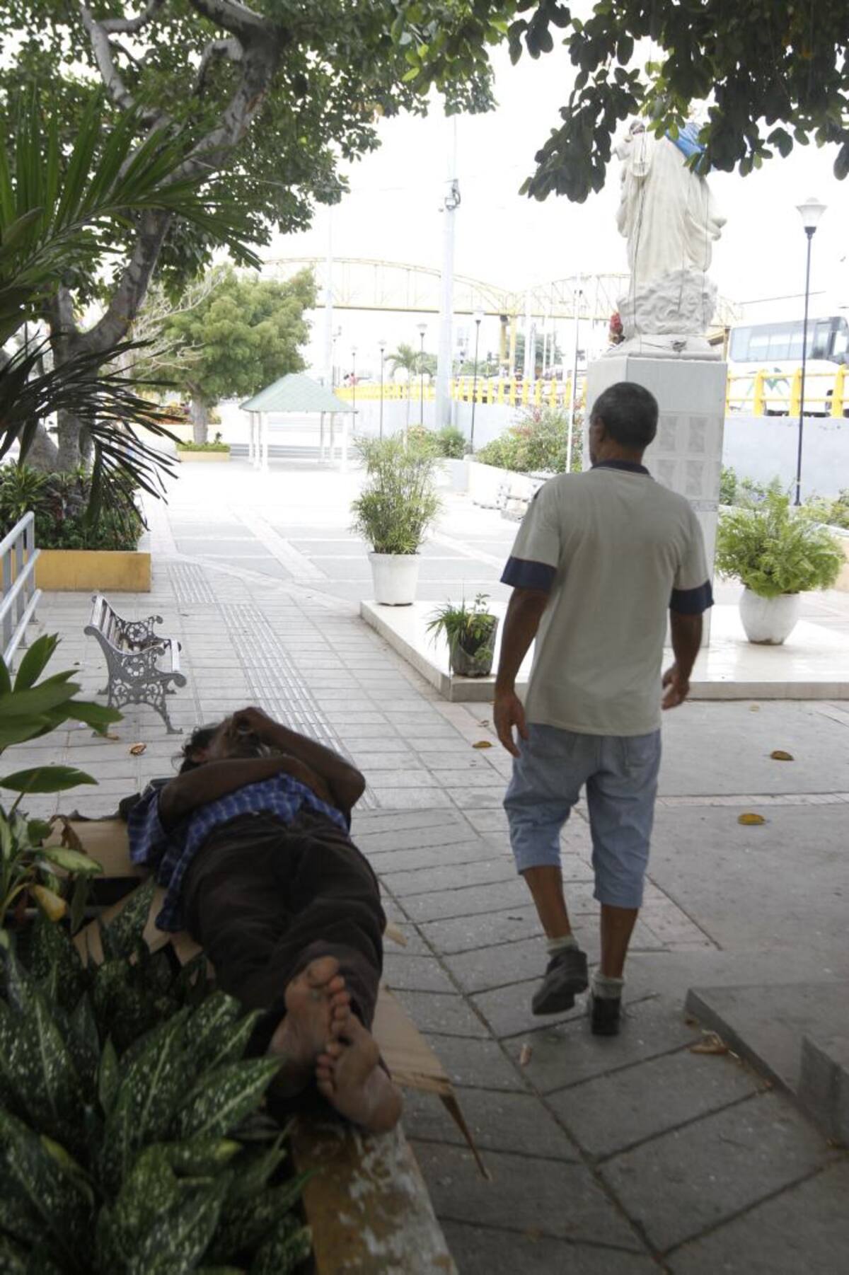 El origen de la habitabilidad en la calle se debe a causas socio estructurales, como violencia intrafamiliar, abandono y desintegración del núcleo familiar, entre otros. Julio Castaño - El Universal