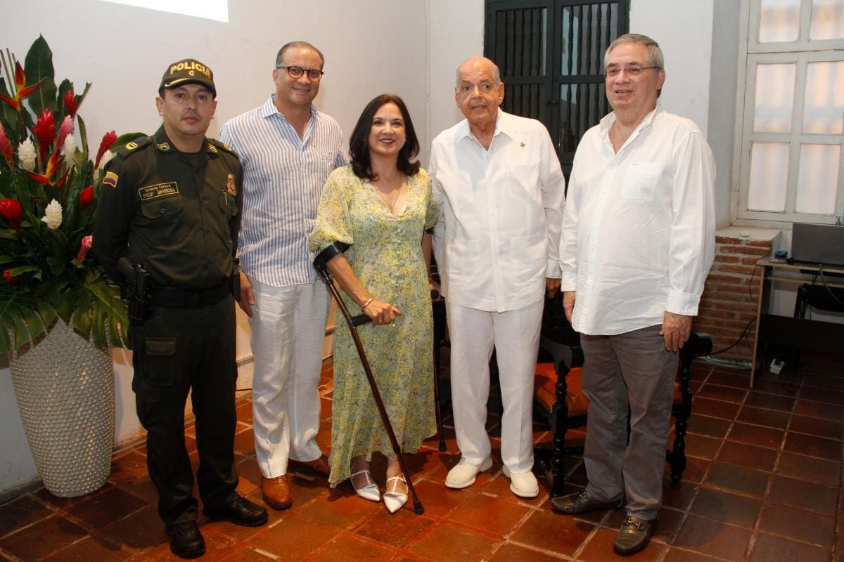 Teniente coronel Fredy Barbosa, Humberto Rodríguez, Socorro Rodríguez, Raymundo Angulo y Arturo Cepeda.