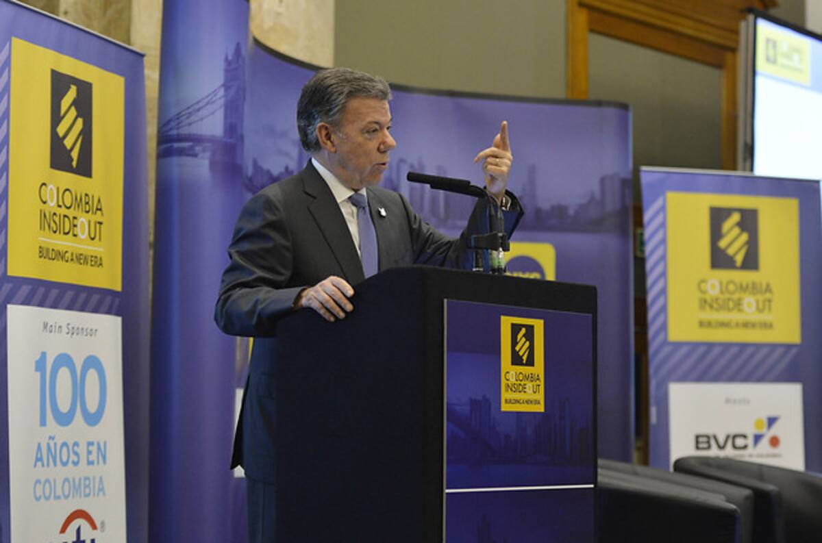 El presidente Juan Manuel Santos durante su intervención en el foro ‘Colombia Inside Out’ este miércoles en Londres. COLPRENSA