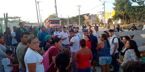 Habitantes de Parques de Bolívar bloquearon vías de acceso por falta de agua