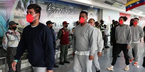 Llegan a Venezuela 252 migrantes en un vuelo de repatriación procedente de México