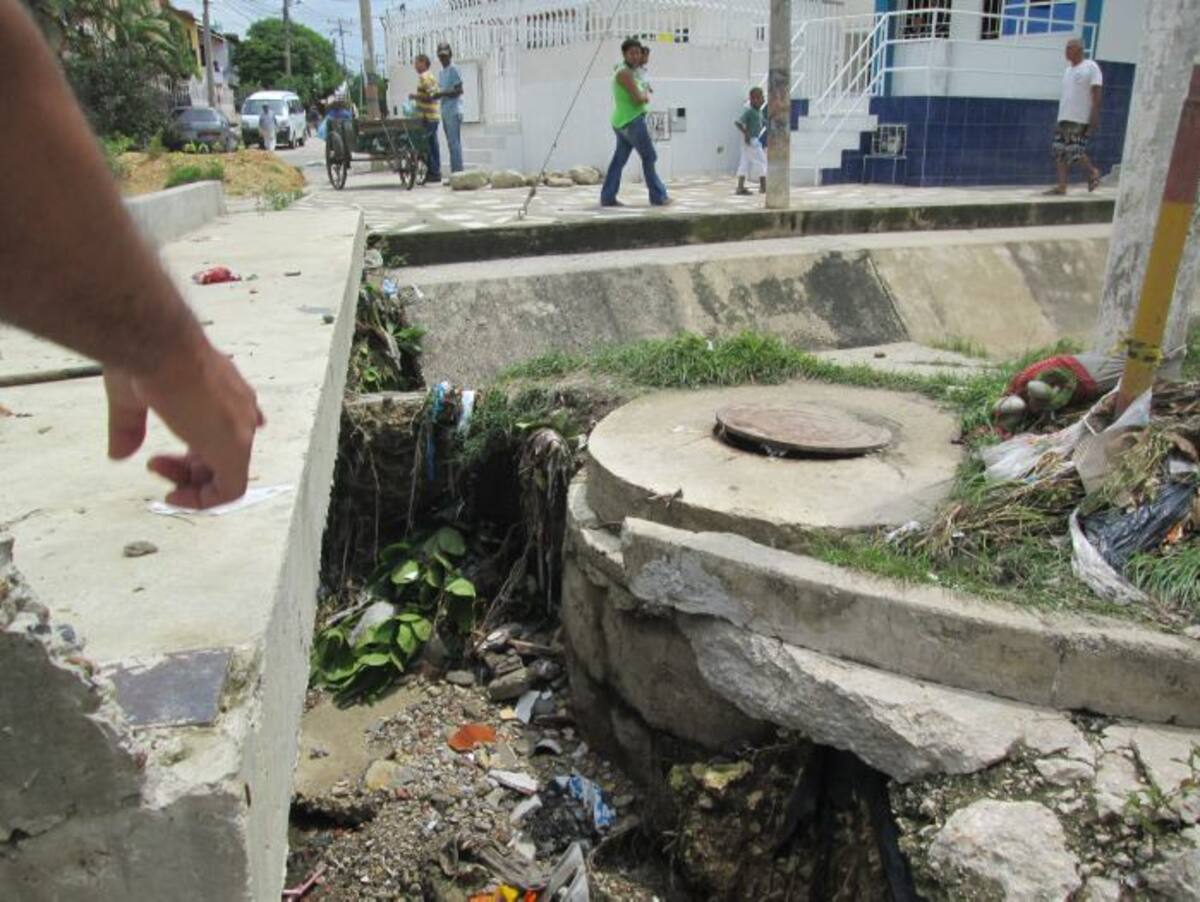 El mal sistema de caños implementado en la ciudad necesita de un rediseño inmediato para que en épocas de lluvias no haya las consabidas inundaciones que afectan a un gran número de barrios en el suroccidente y oriente de Cartagena. Archivo.