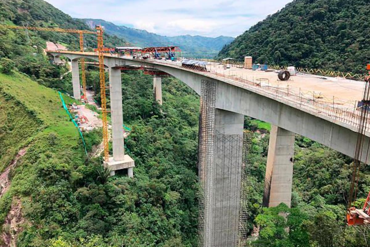 Tras desplome en 2018: se inicia reconstrucción de puente Chirijara