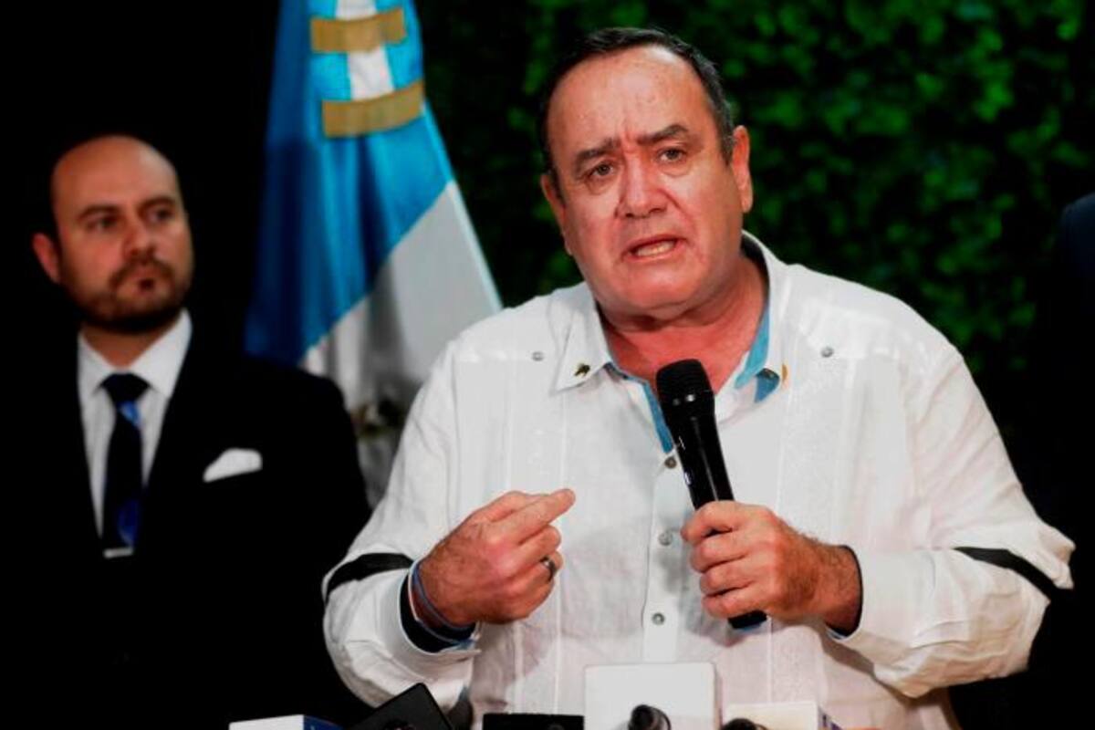 Guatemala rompe relaciones con el Gobierno de Maduro