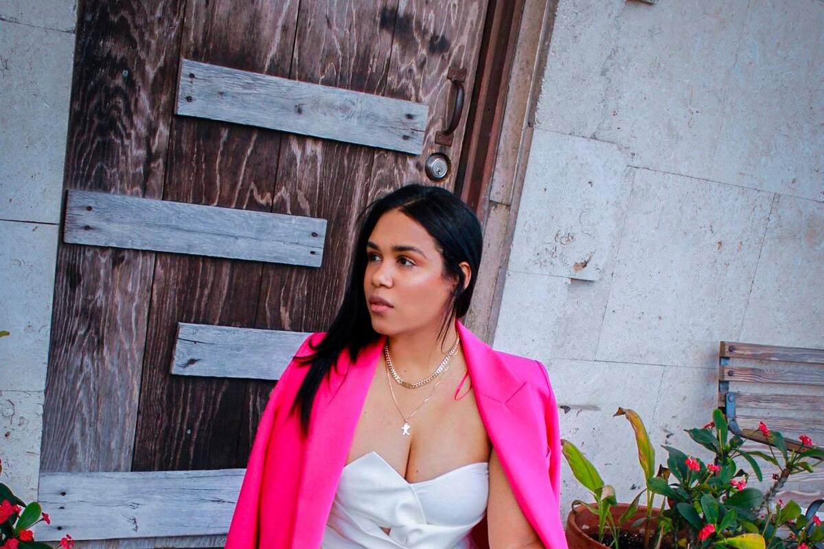 Elizabeth De la Cruz revela cuáles son las tendencias en moda para 2023