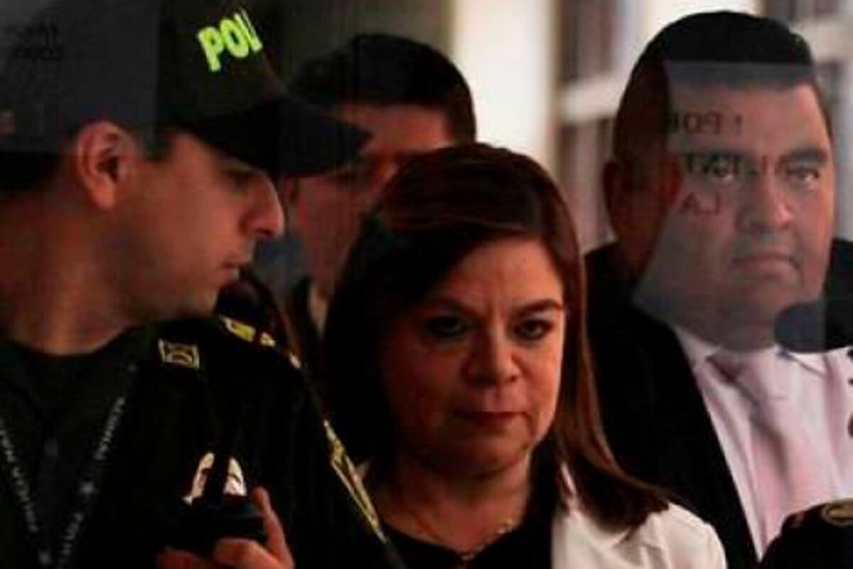 Capturan a exrectora del colegio donde estudiaba Sergio Urrego