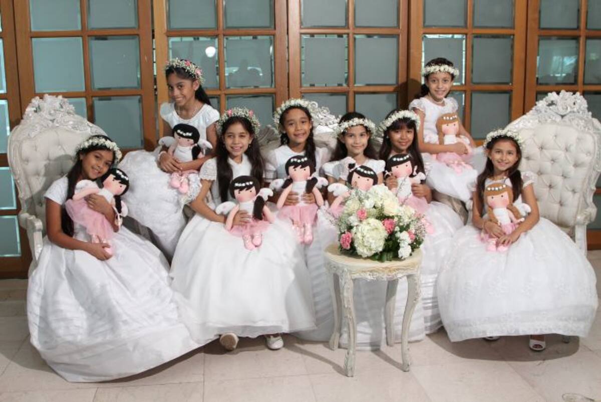 Atrás: Valentina Ospino Martínez e Ilana Fadul Mejía; adelante: María Camila Morales Agudelo, Carolina Martínez, Mariana Hernández Vélez, Andrea Otero Molina y Camila La Madrid. CORTESÍA
