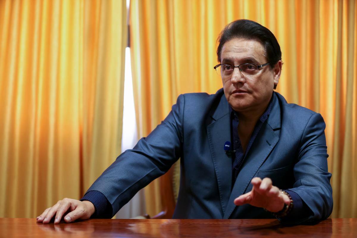 Matan a balazos al candidato presidencial Fernando Villavicencio en Quito
