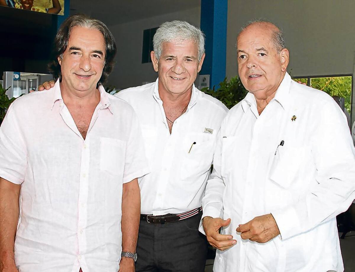 Gerardo Rumié, Sergio Espinosa y Raimundo Angulo.