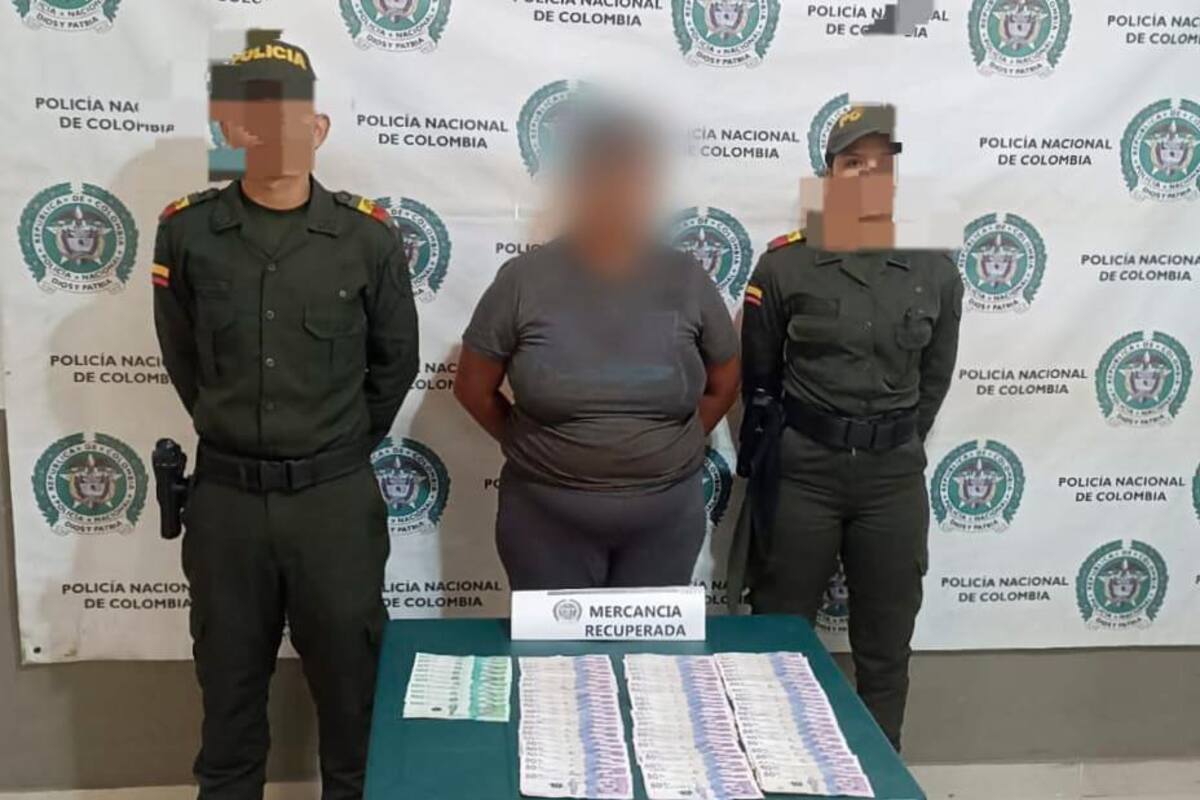 Mujer le robó mas de $4 millones, la persiguió y la Policía la capturó