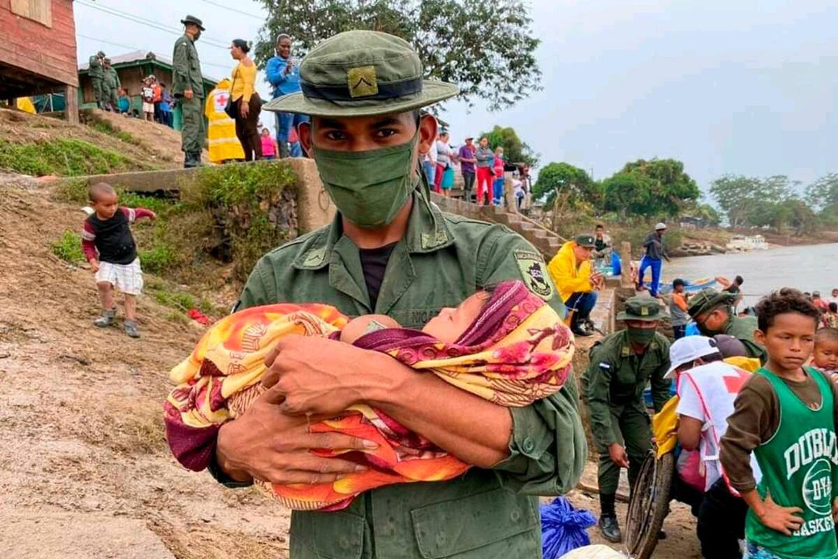 Iota se acerca a Nicaragua como huracán categoría 5