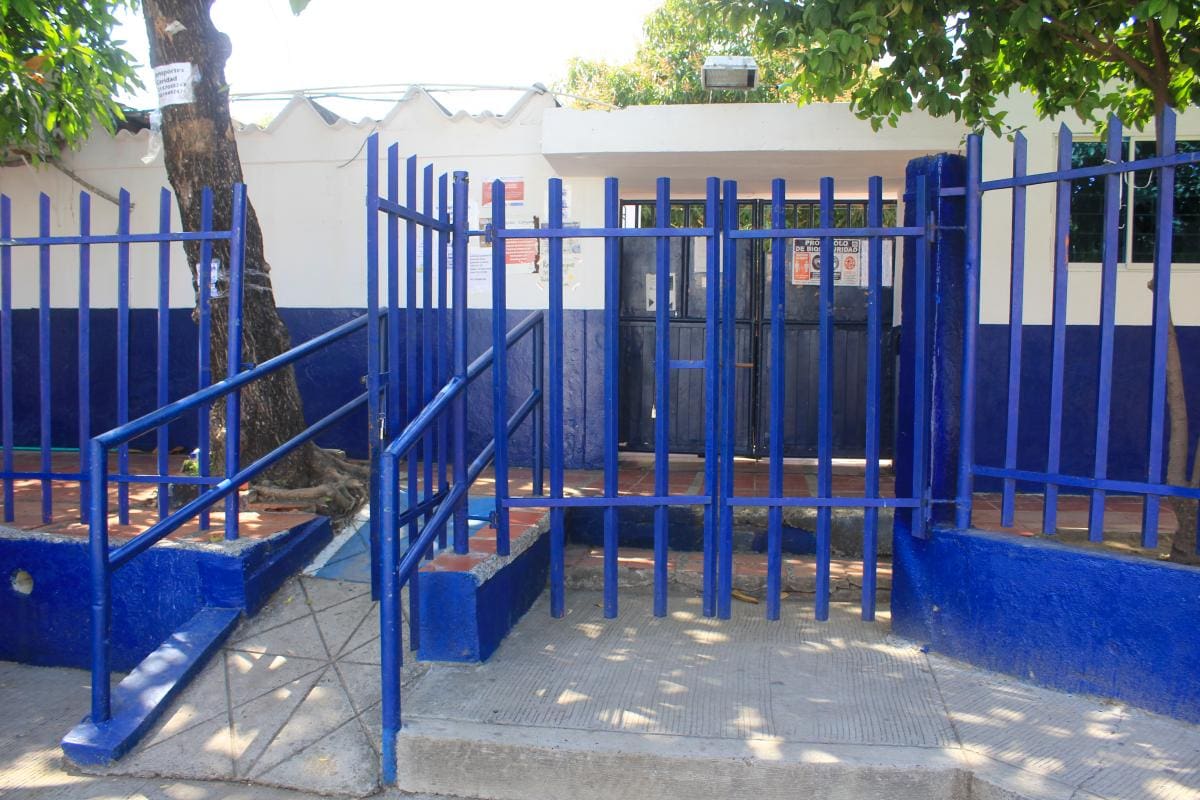 “Siempre se inunda”: con tutela piden intervención de colegio en El Socorro