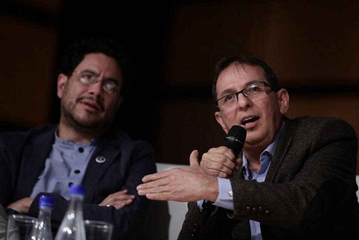 Iván Cepeda y Jorge Rojas Rodríguez. Colprensa.