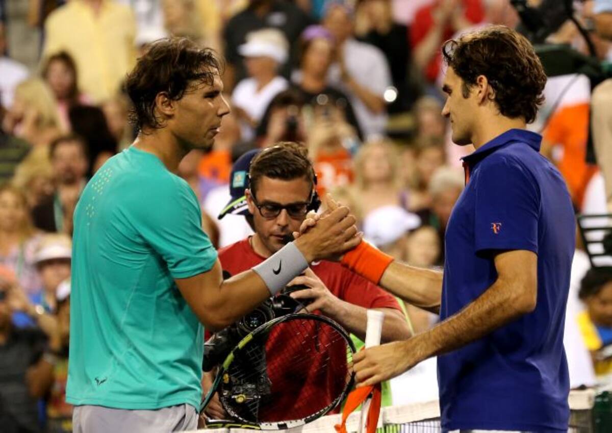 Rafael Nadal quebró tres veces el servicio de Roger Federer para llevarse un triunfo de 6-4, 6-2 AFP STEPHEN DUNN
