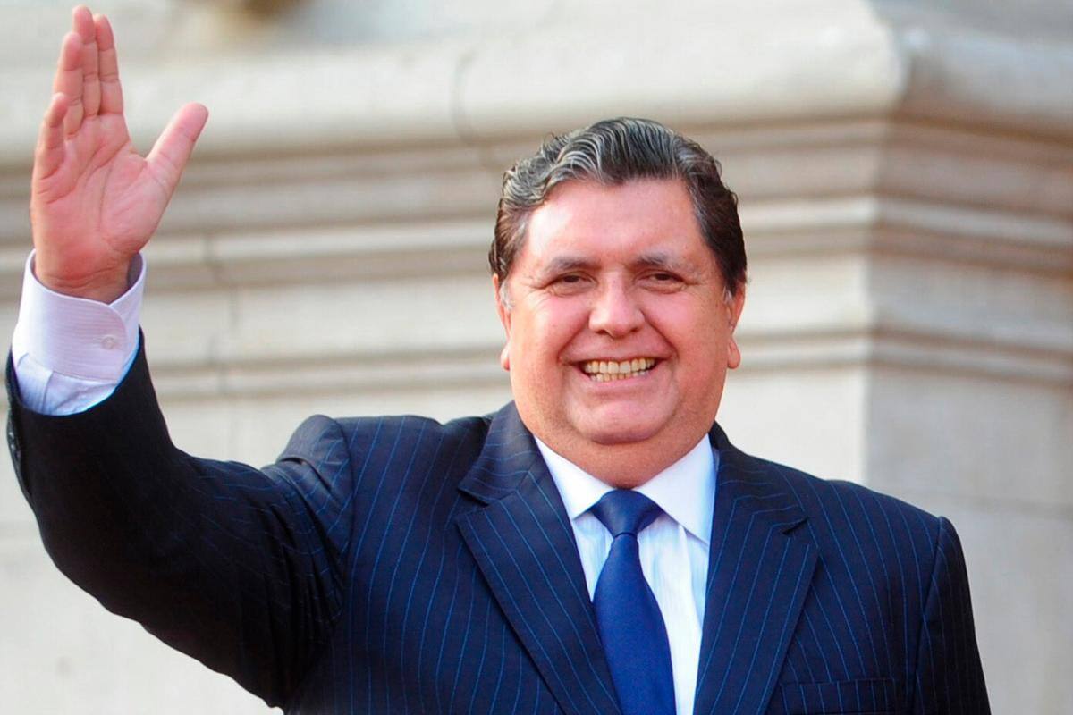 Partido de Alan García culpa a la Fiscalía por la muerte del expresidente