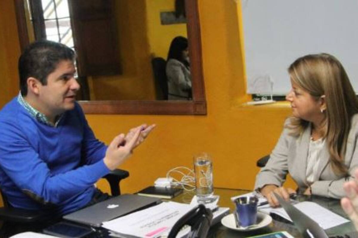 Procuraduría investiga a exministros Luis Felipe Henao y Elsa Noguera