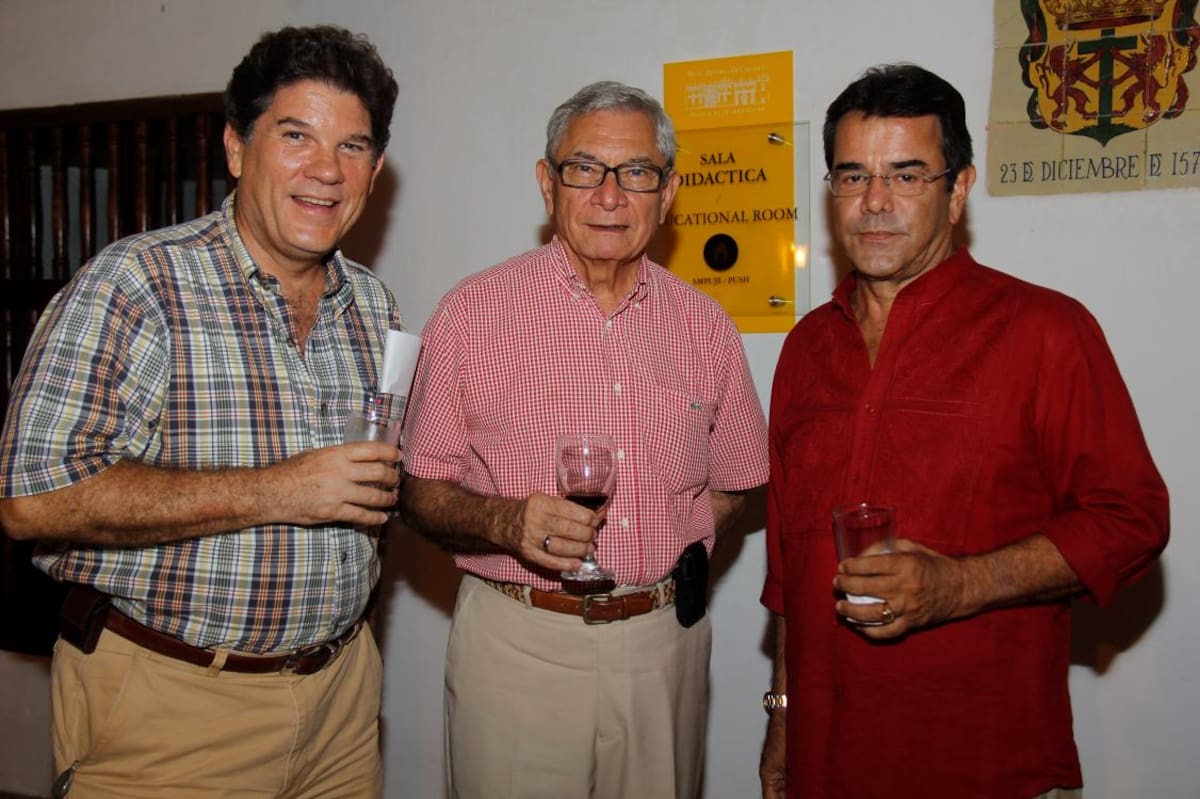 Manolo Lequerica, Carlos Villalba y Jairo Berrío.